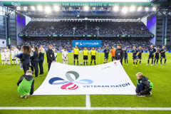 34 hyldestkampe har samlet topsporten om de danske veteraner